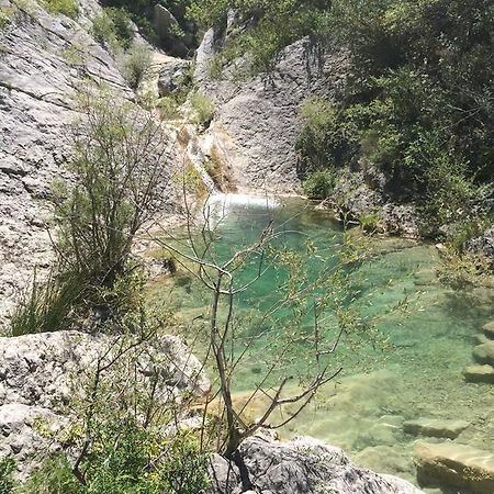 Mymoustiers Villa Rum bild