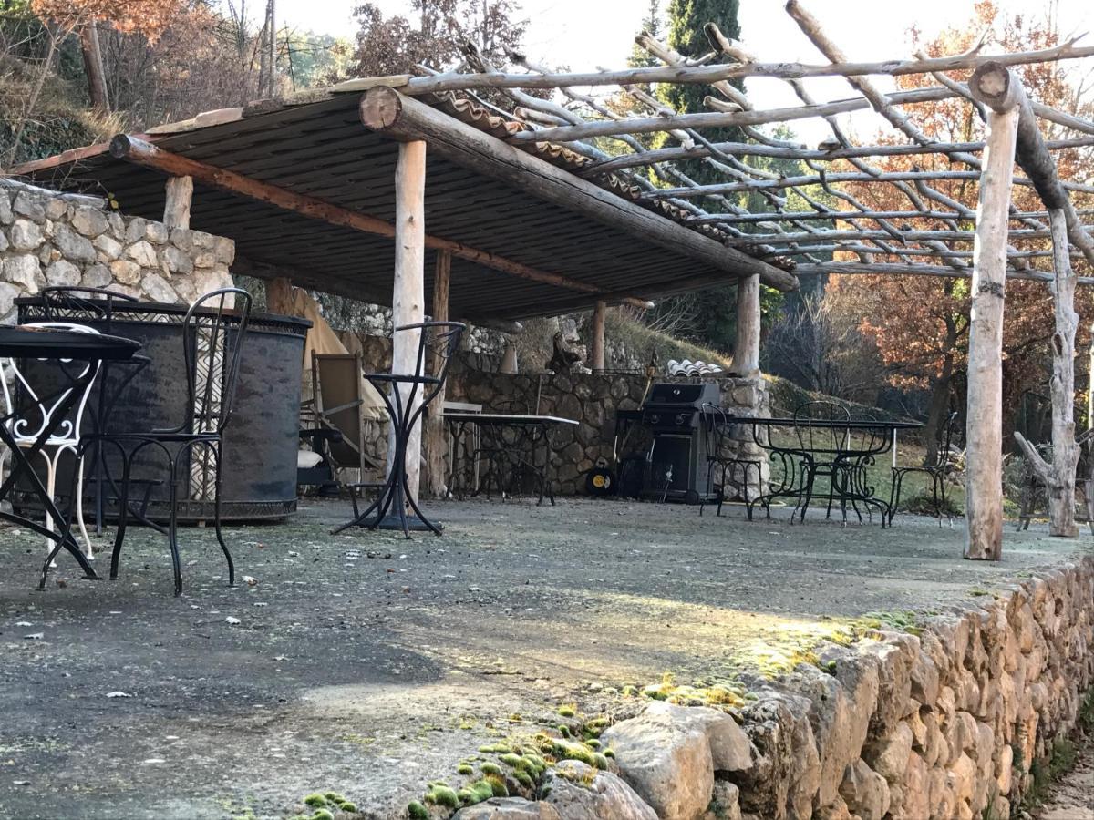 Mymoustiers Villa Exteriör bild