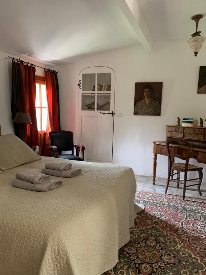 Mymoustiers Villa Exteriör bild