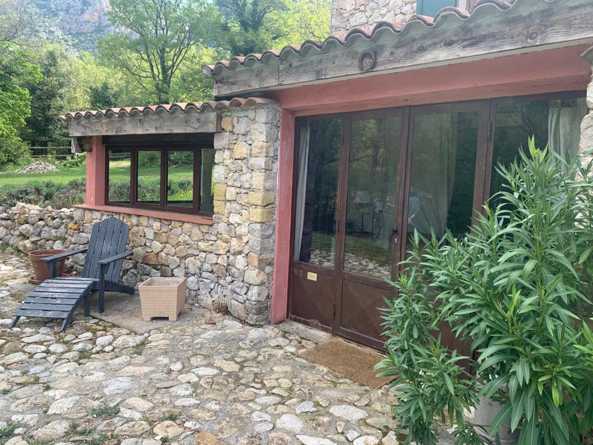Mymoustiers Villa Exteriör bild