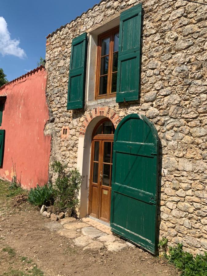 Mymoustiers Villa Exteriör bild